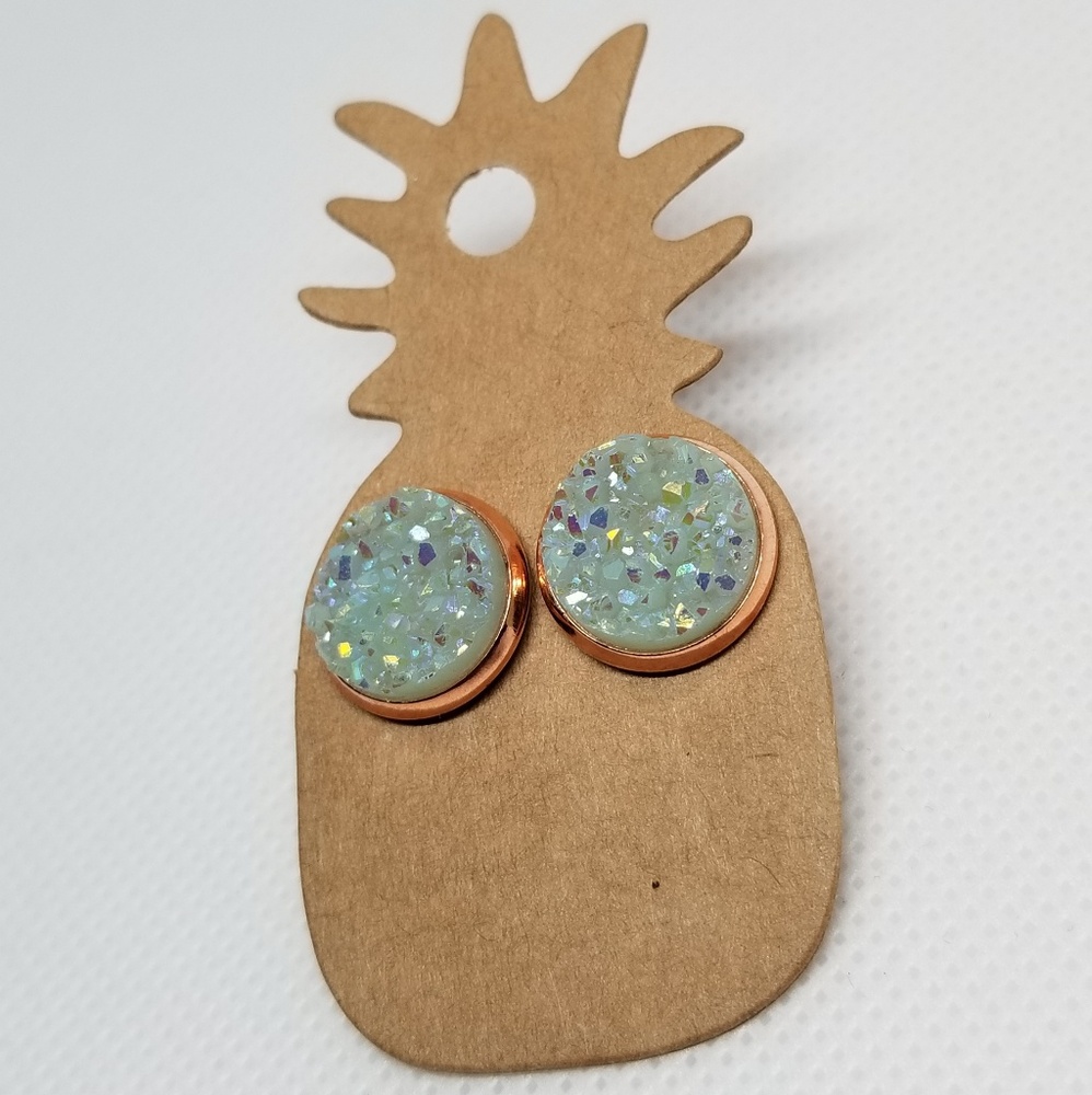 FAUX DRUZY POST EARRING